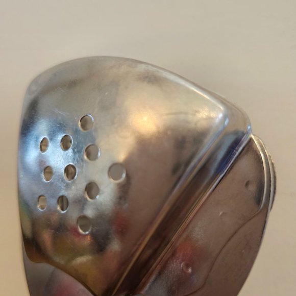 Metal art's Stainless Steel Squeezer - Picture 4 of 5